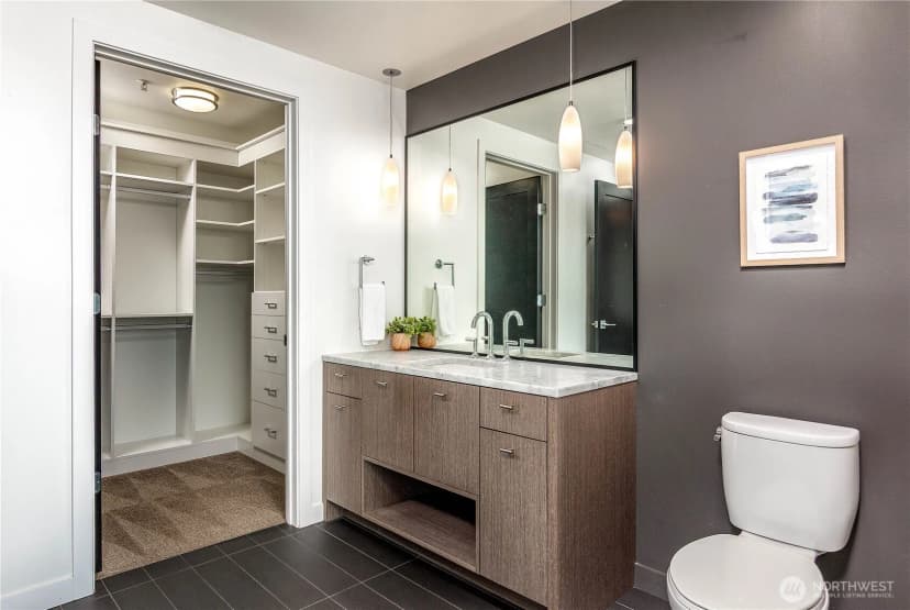 Property photo for 1321 Seneca Street #1102, Seattle photo 14