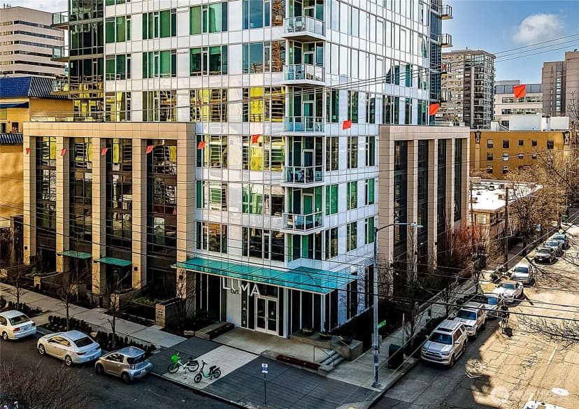 Property photo for 1321 Seneca Street #1102, Seattle photo 19
