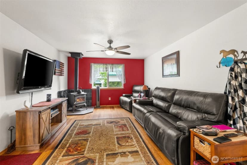 Property photo for 2538 157th Lane Sw, Tenino photo 32
