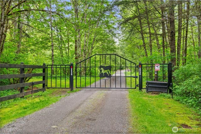 Property photo for 2538 157th Lane Sw, Tenino