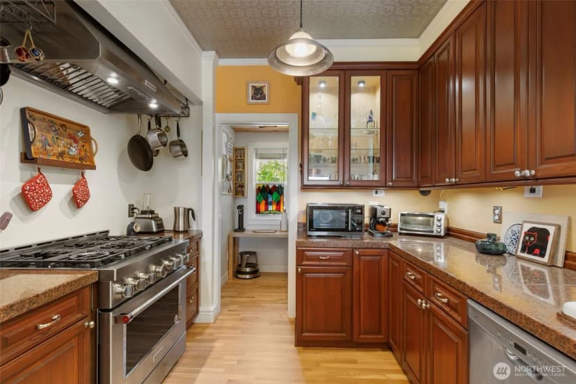 Property photo for 27170 Woodpecker Hill Road Ne, Poulsbo photo 12