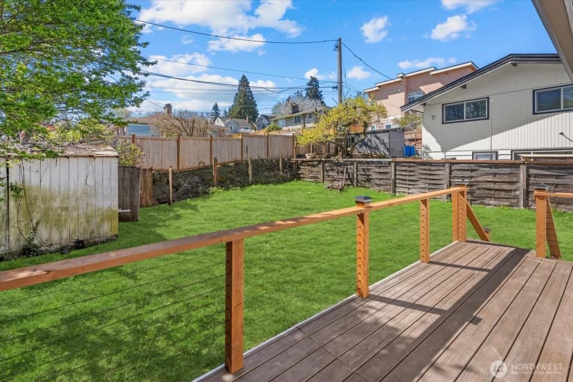 Property photo for 7915 S Lakeridge Drive, Seattle photo 24