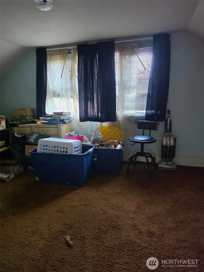 Property photo for 915 S Pearl Street, Centralia photo 20