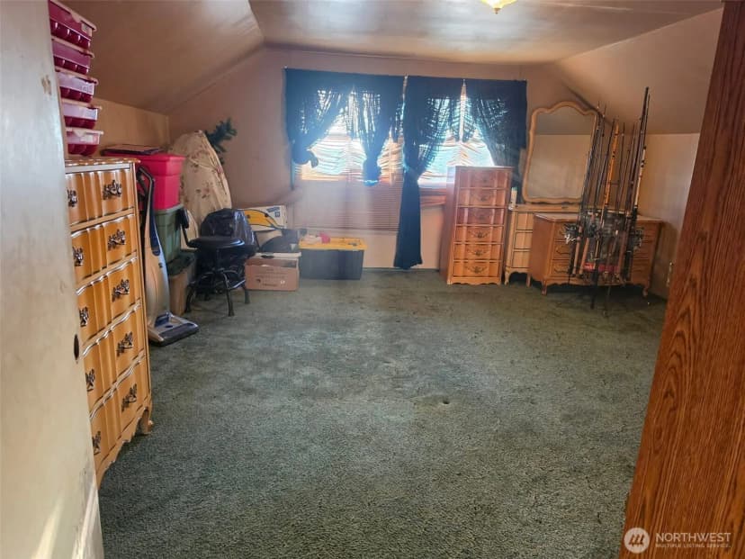 Property photo for 915 S Pearl Street, Centralia photo 26