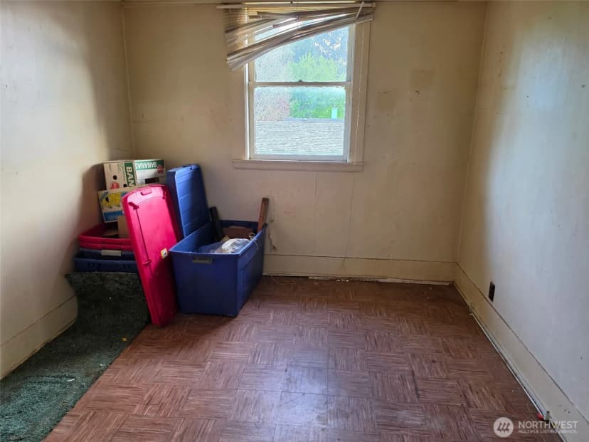 Property photo for 915 S Pearl Street, Centralia photo 24