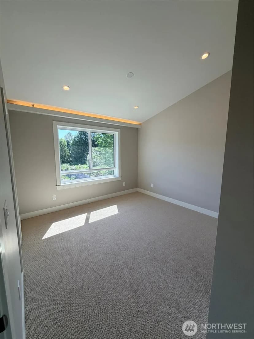 Property photo for 4305 Ne 26 Place, Renton photo 25