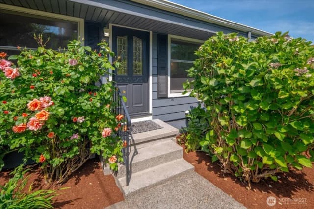 Property photo for 5421 48th Avenue Sw, Seattle