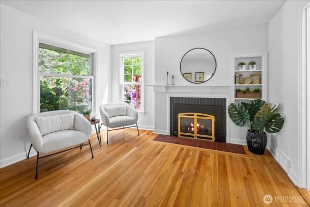 Property photo for 5421 48th Avenue Sw, Seattle photo 5