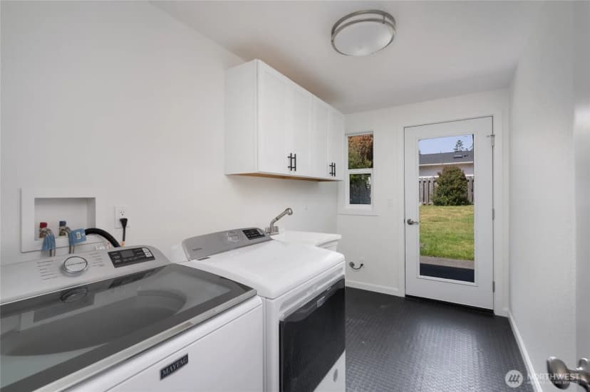 Property photo for 5404 Doon Way, Anacortes photo 11