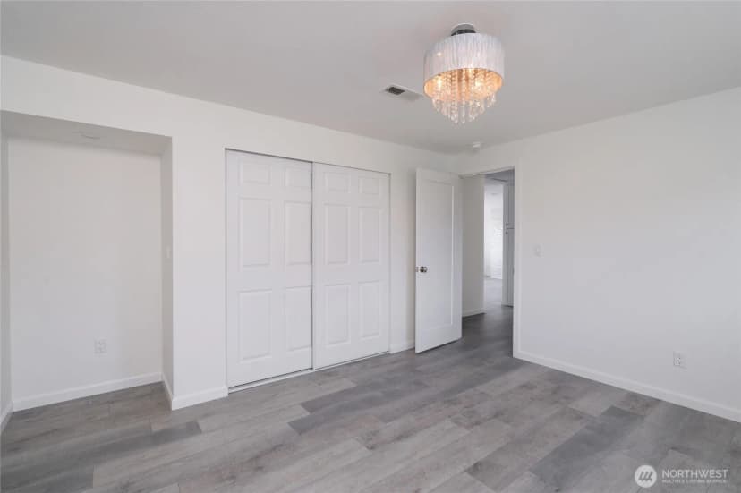 Property photo for 5404 Doon Way, Anacortes photo 13