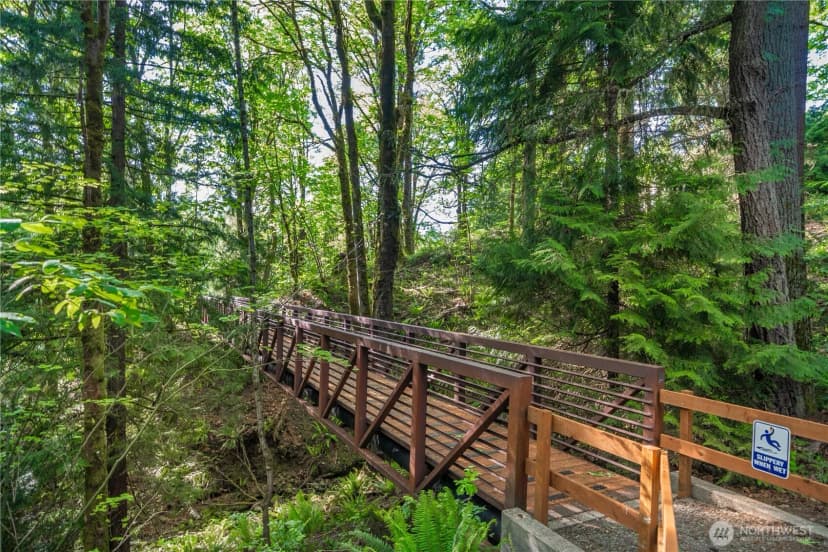 Property photo for 6825 Se Cougar Mountain Way, Bellevue photo 29