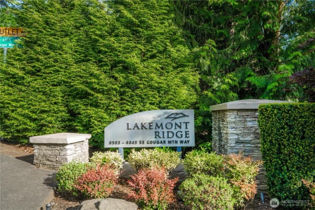 Property photo for 6825 Se Cougar Mountain Way, Bellevue photo 3