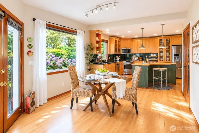 Property photo for 41 Leschi Drive Steilacoom, Steilacoom photo 19