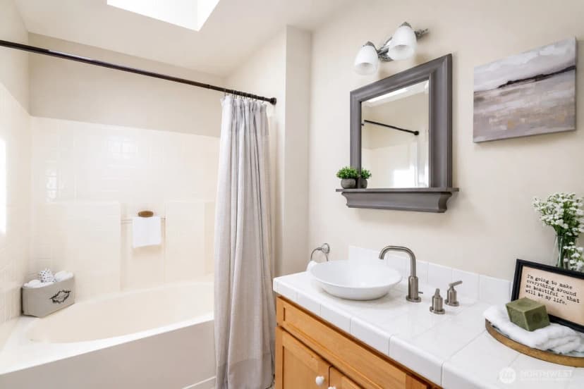 Property photo for 41 Leschi Drive Steilacoom, Steilacoom photo 21
