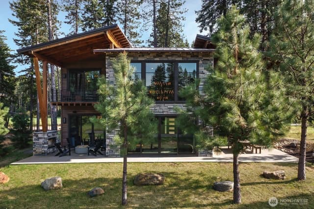 Property photo for 111 Big Dirty Court, Cle Elum photo 2