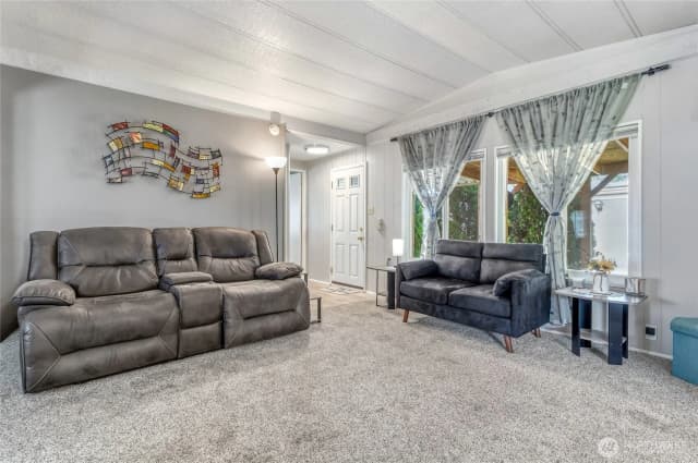 Property photo for 921 Se Scenic View Drive, College Place photo 5