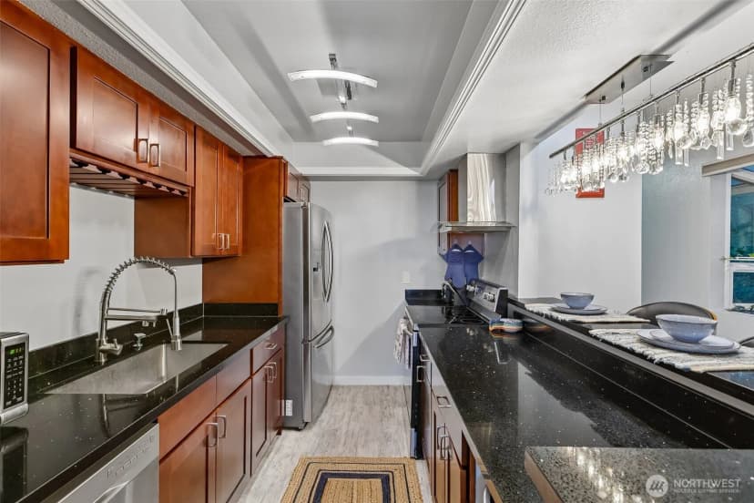 Property photo for 12543 Ne 23rd Place #d3, Bellevue photo 5