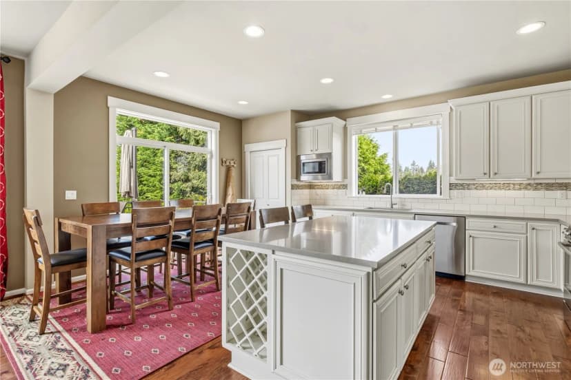 Property photo for 5001 70th Place Sw, Mukilteo photo 12