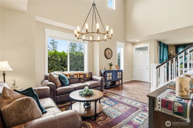 Property photo for 5001 70th Place Sw, Mukilteo photo 3