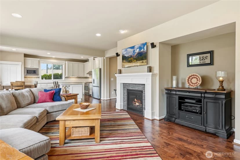 Property photo for 5001 70th Place Sw, Mukilteo photo 9