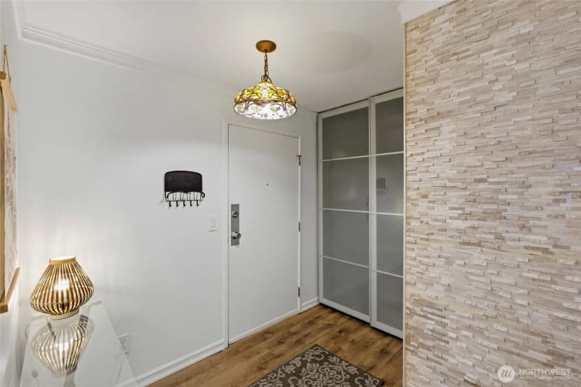 Property photo for 1737 Harbor Avenue #s-306, Seattle photo 24