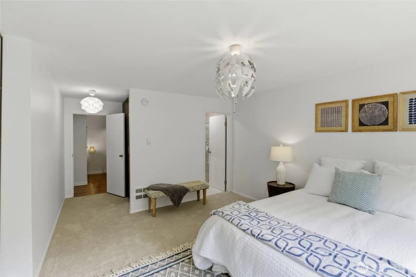 Property photo for 1737 Harbor Avenue #s-306, Seattle photo 15