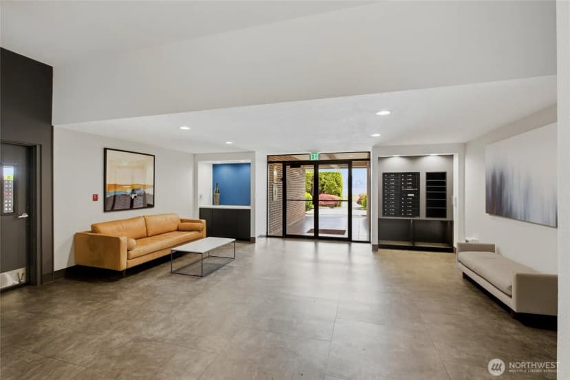 Property photo for 1737 Harbor Avenue #s-306, Seattle photo 25