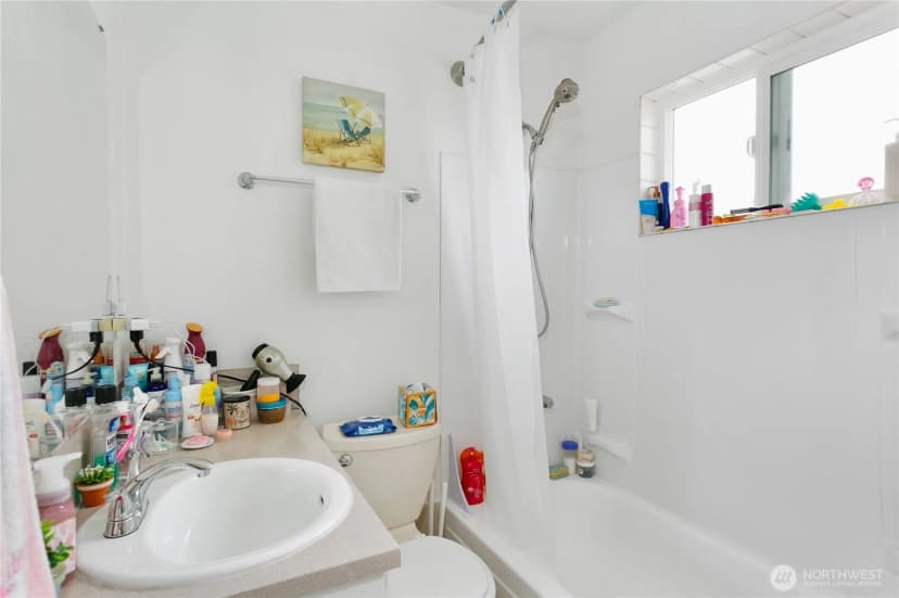 Property photo for 3572 3574 E F Street, Tacoma photo 17