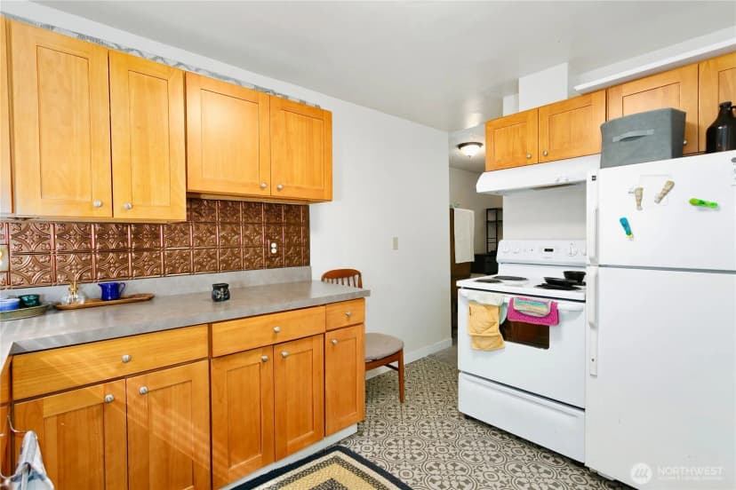 Property photo for 3572 3574 E F Street, Tacoma photo 11