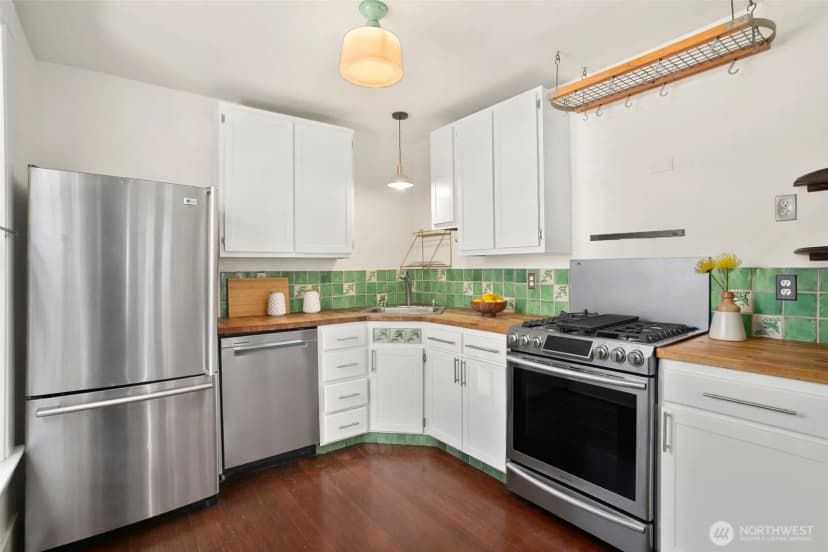 Property photo for 1732 15th Avenue #14, Seattle photo 10