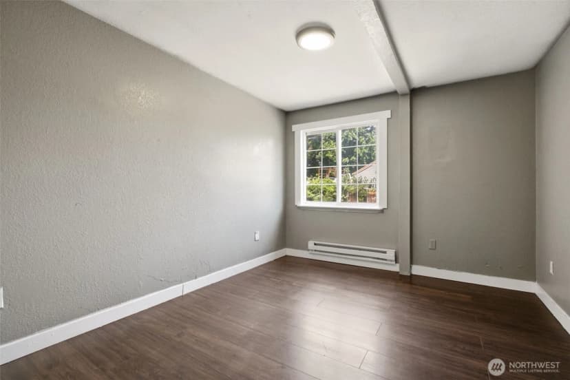 Property photo for 10 S 10th Street, Yakima photo 12