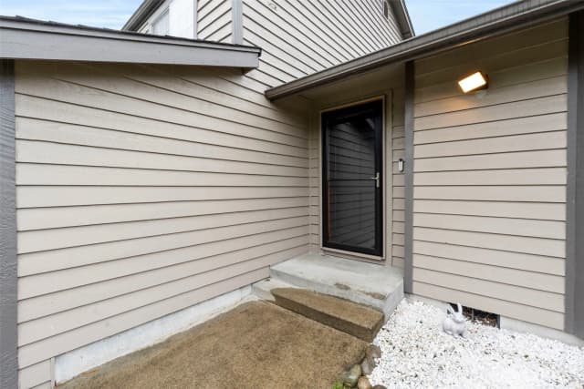 Property photo for 3733 Golden Eagle Loop, Olympia photo 2