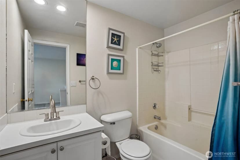 Property photo for 3723 Ne 6th Street, Renton photo 25