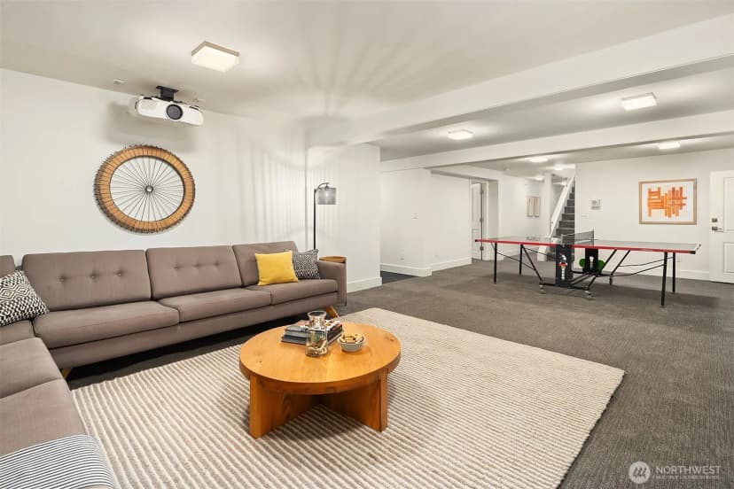 Property photo for 1520 38th Avenue E, Seattle photo 32