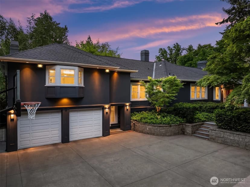 Property photo for 1520 38th Avenue E, Seattle photo 39