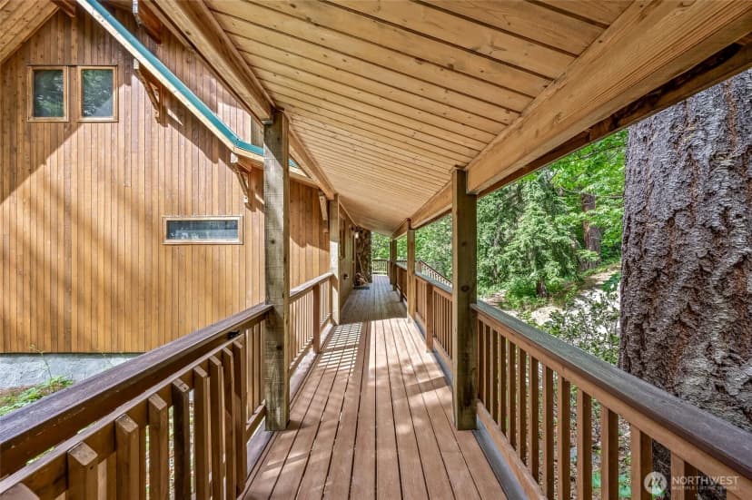 Property photo for 16761 Lakeview Drive, Leavenworth photo 6