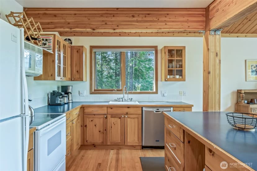 Property photo for 16761 Lakeview Drive, Leavenworth photo 13