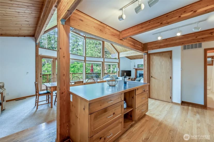 Property photo for 16761 Lakeview Drive, Leavenworth photo 14