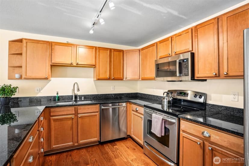 Property photo for 700 Front Street S #c206, Issaquah photo 12