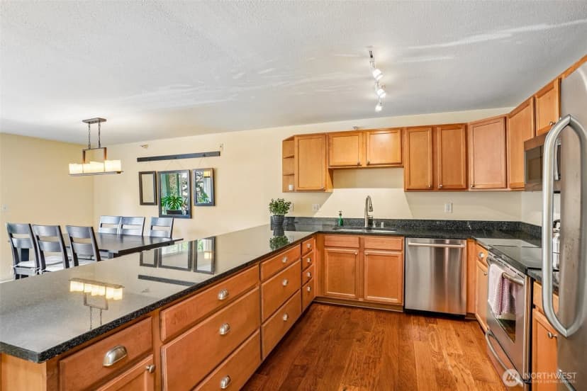 Property photo for 700 Front Street S #c206, Issaquah photo 11