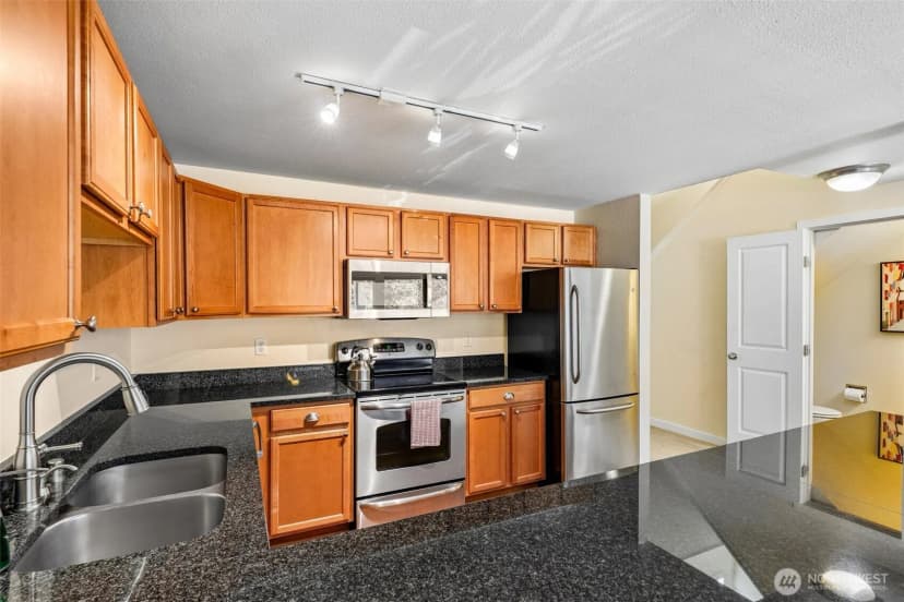 Property photo for 700 Front Street S #c206, Issaquah photo 13
