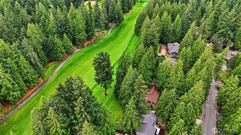 Property photo for 21633 Ne 29th St, Sammamish photo 40