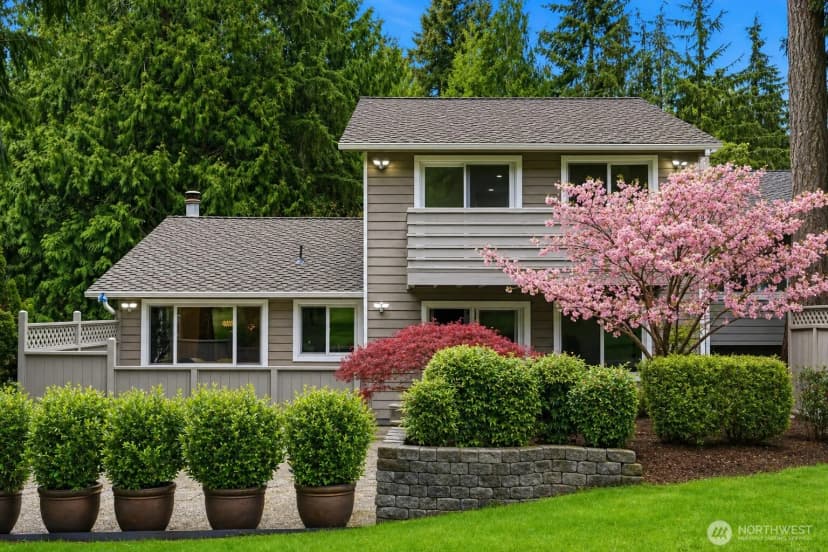 Property photo for 21633 Ne 29th St, Sammamish photo 36