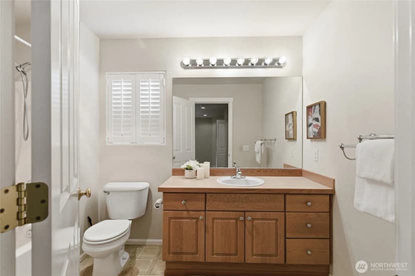 Property photo for 6525 63rd Street W, University Place photo 31