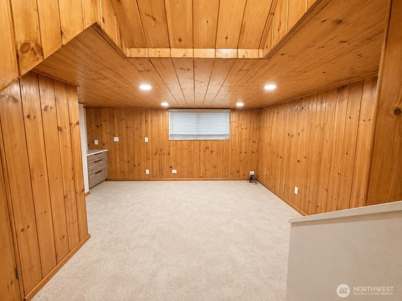 Property photo for 19001 Wallingford Ave N, Shoreline photo 17