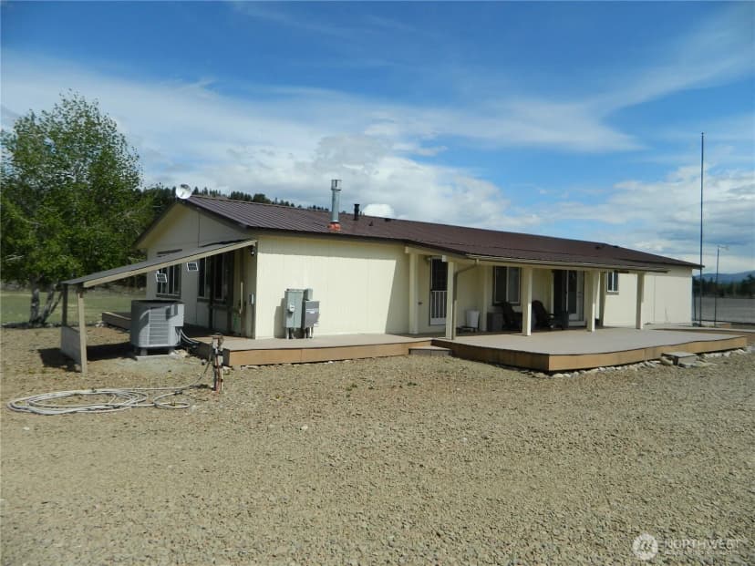 Property photo for 29 Duck Flats Road, Tonasket photo 3