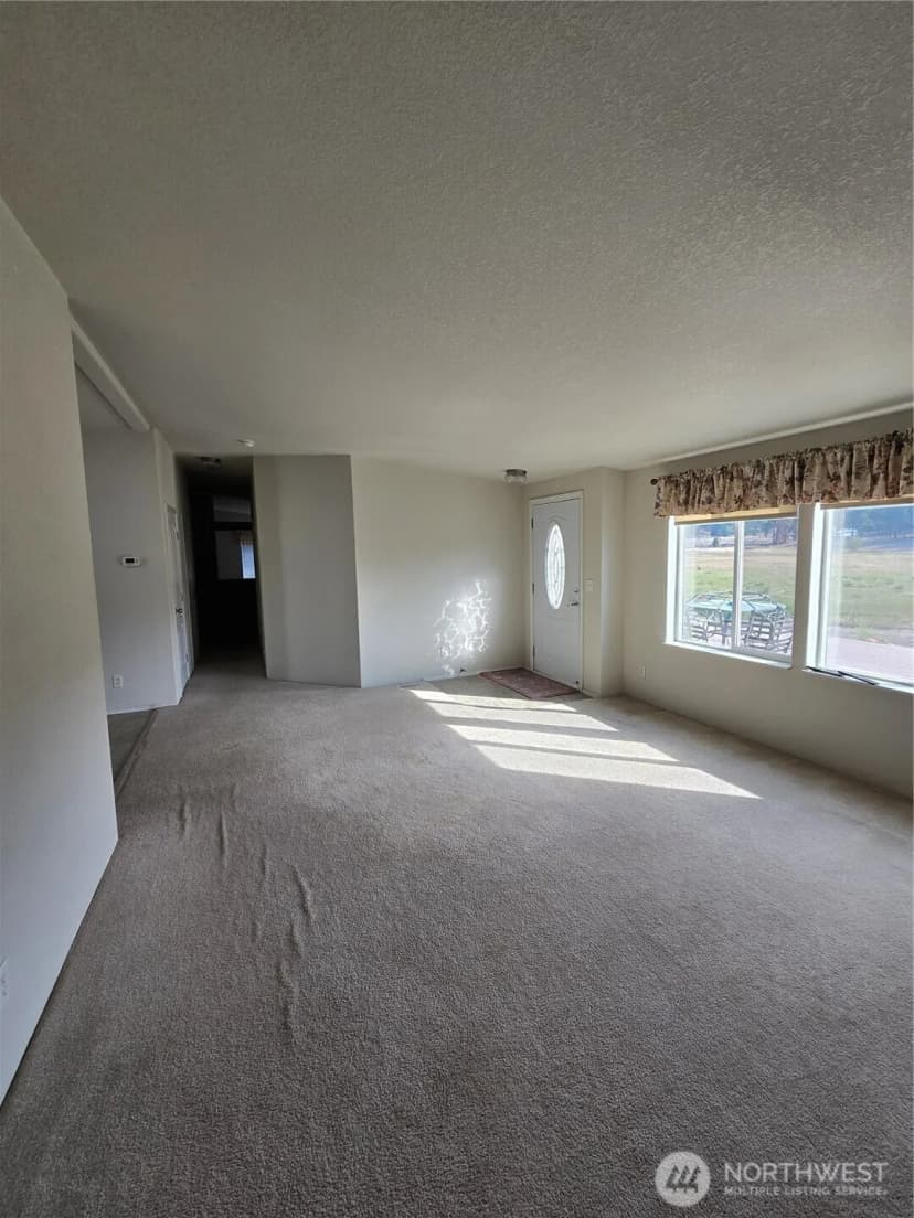 Property photo for 29 Duck Flats Road, Tonasket photo 19
