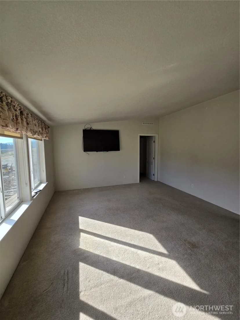 Property photo for 29 Duck Flats Road, Tonasket photo 17