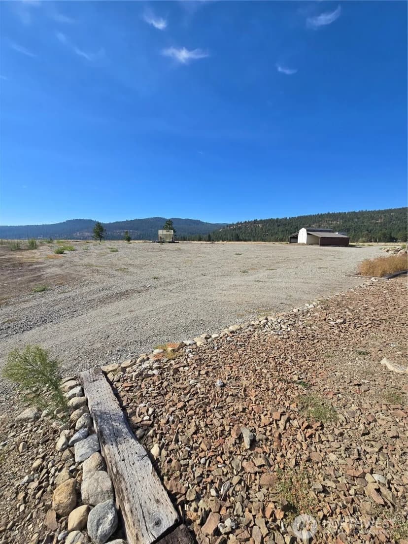 Property photo for 29 Duck Flats Road, Tonasket photo 30