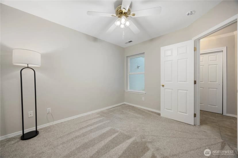 Property photo for 2307 W Woodin Avenue #1e, Chelan photo 9